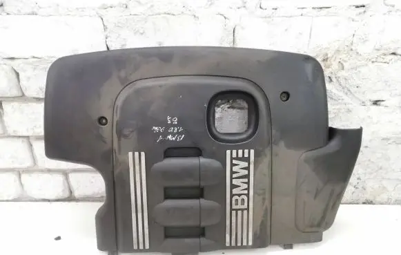 BMW 1 E81 E87 Engine cover (trim) 7789006
