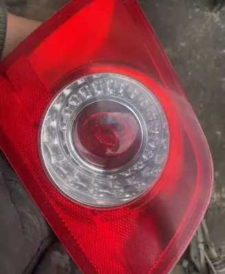 Volkswagen PASSAT B6 Tailgate rear/tail lights