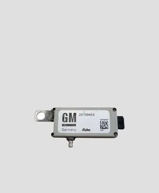 Cadillac CTS Aerial antenna amplifier 25769453