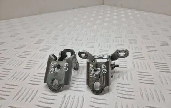 Renault Megane IV Rear door hinge set 5057R 6990R SDH000