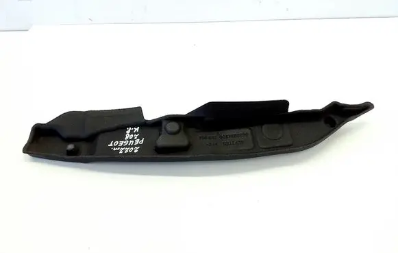 Peugeot 208 II Fender trim (molding) 9823234280