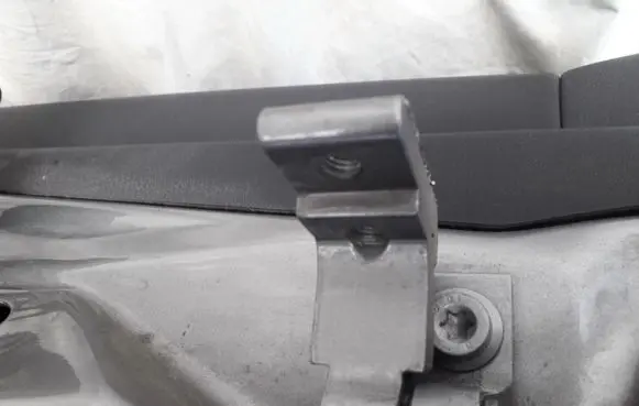 Audi A6 S6 C5 4B Rear door lower hinge