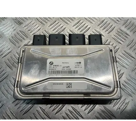 BMW 5 F10 F11 Steering rack control module 6796392