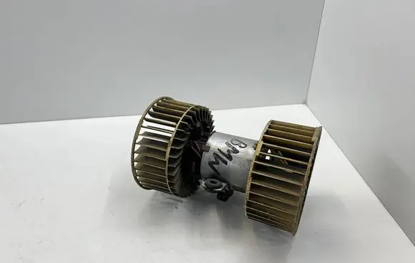 BMW 5 E39 Heater fan/blower 5399533900 641183724939