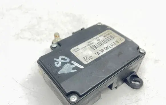 Mercedes-Benz E W211 Battery control module A2115404245
