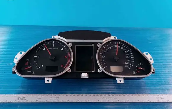 Audi A6 S6 C6 4F Speedometer (instrument cluster) 5540007312