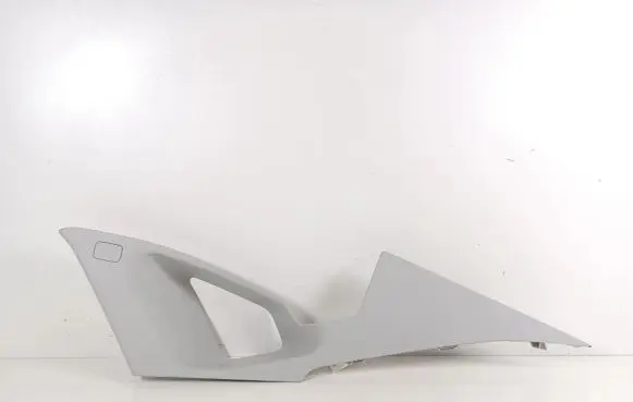 (D)pillar trim (top)