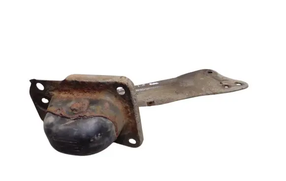 Rear control arm
