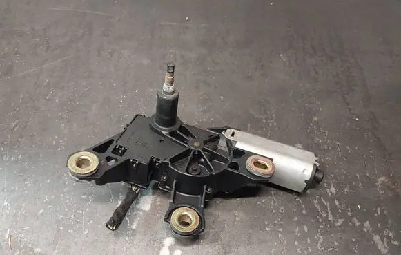 Audi A6 S6 C5 4B Rear window wiper motor 8L0955711B