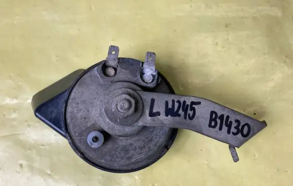 Mercedes-Benz B W245 Horn signal A0055424320 703881165
