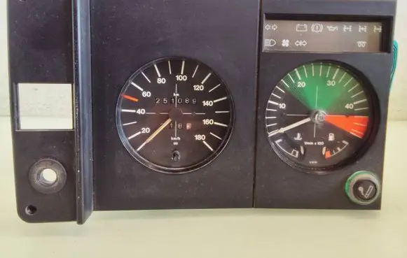 Volkswagen I LT Speedometer (instrument cluster) 88481530