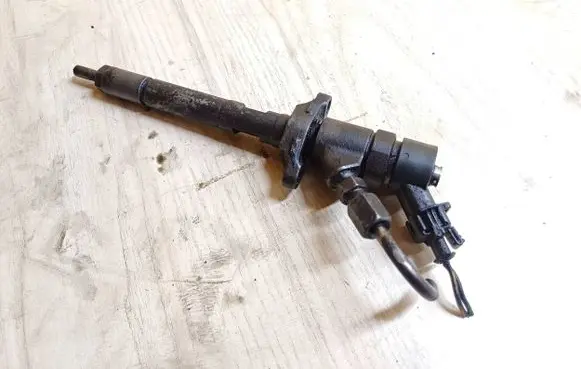 Ford Focus C-MAX Fuel injector 0445110188