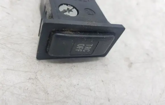 Traction control (ASR) switch