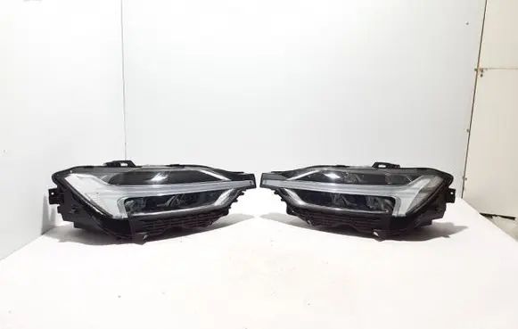 Volvo XC60 Headlight/headlamp