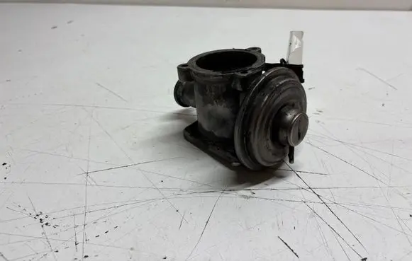 BMW 3 E90 E91 EGR valve 7791460