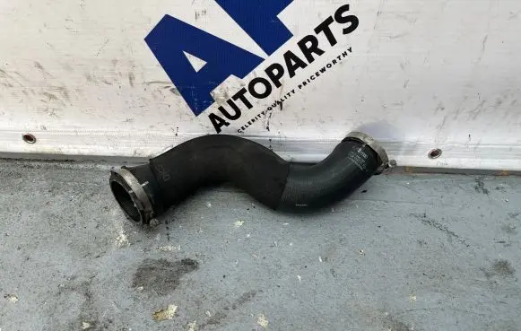 Audi A4 S4 B8 8K Intercooler hose/pipe 8K0145737J