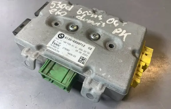 BMW 5 E60 E61 Other control units/modules 6939712 75789012 8BR3H05054