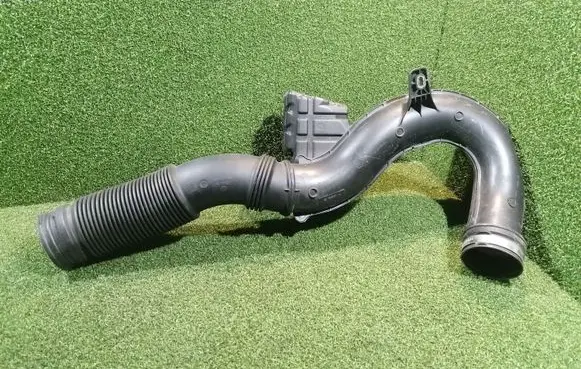 Renault Trafic III (X82) Air intake hose/pipe 165755972R 93451664 H8201487353