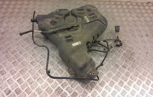 Land Rover Discovery 5 AdBlue liquid reservoir GK725J228AC 420161104120759