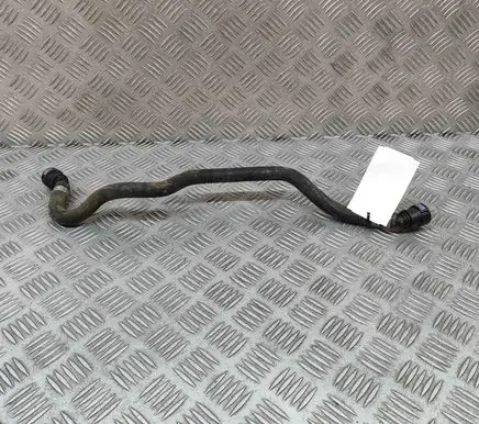 Volvo XC90 Engine coolant pipe/hose 31338396