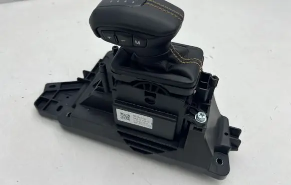 Ford Escort Gear selector/shifter in gearbox MB3P7P427CGW