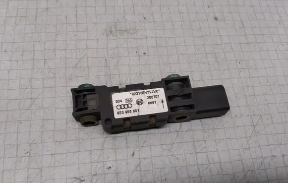 Audi A4 S4 B6 8E 8H Airbag deployment crash/impact sensor 8E0959651