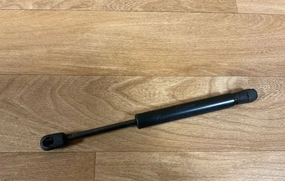 Ford Mondeo Mk III Front bonnet/hood damper/strut 1S7116C826AD