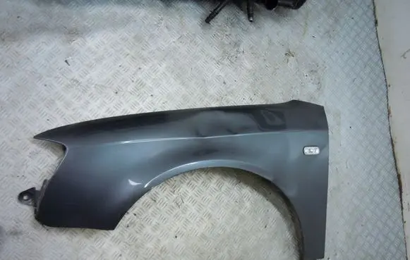 Audi A4 S4 B7 8E 8H Fender