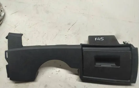 Dashboard lower bottom trim panel