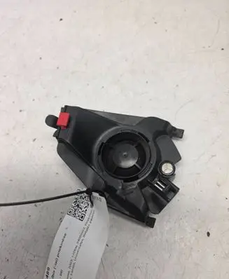 Volvo V70 Front door speaker 8633993