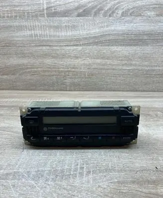 Volkswagen PASSAT B5 Climate control unit 3B1907044B 5HB007617