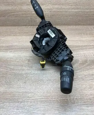 Honda CR-V Wiper turn signal indicator stalk/switch 17715XA