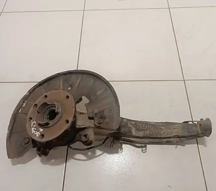 Audi Q7 4L Front wheel hub 7L0407258A 7612CG