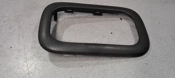 Nissan X-Trail T30 Front door interior handle trim 
