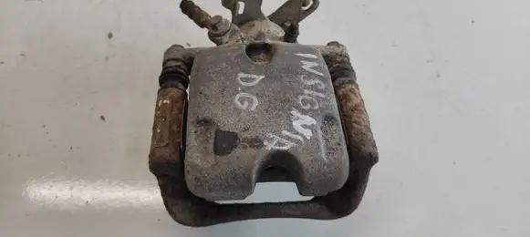Opel Insignia A Rear brake caliper