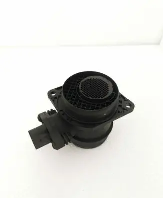 Volkswagen Golf V Mass air flow meter 0281002531 038906461B