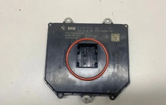 BMW M5 F90 LED ballast control module 9449323