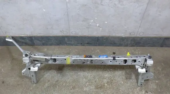 Opel Astra K Radiator support slam panel PASPRZEDNIGORA