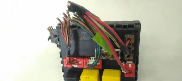 Alfa Romeo 156 Fuse box set 46447802 a223