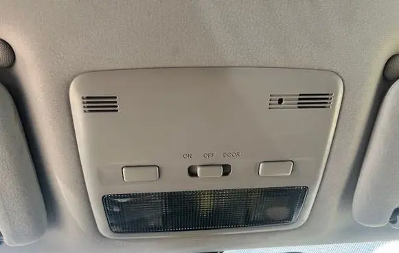 Toyota Avensis Verso Other interior light 
