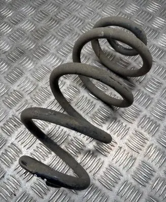 Nissan Qashqai Rear coil spring 