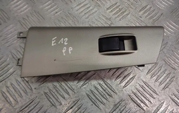 Toyota Corolla E120 E130 Quarter vent window switch 7423102280