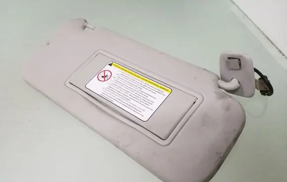 Peugeot 407 Sun visor