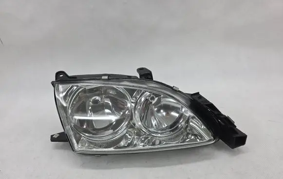 Toyota Avensis T220 Headlight/headlamp 08-212-11C3R