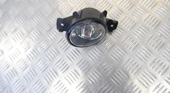 Nissan X-Trail T32 Front fog light 89211093