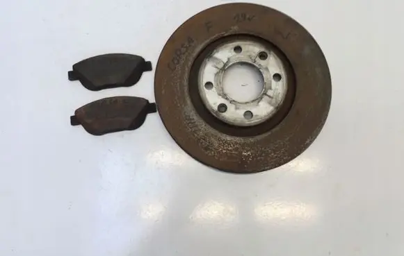 Opel Corsa F Front brake disc 9829345680