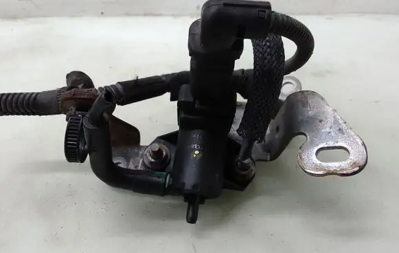 Peugeot 308 Turbo solenoid valve 9688124580