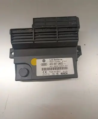 Audi A8 S8 D3 4E Power management control unit 4E0907280D 4E0910280A F005S00327