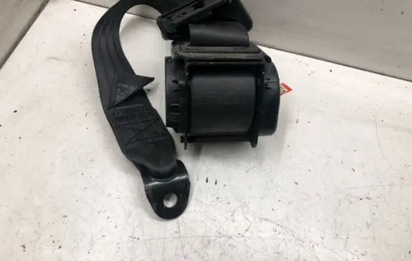 KIA Rio Rear seatbelt KSR4027