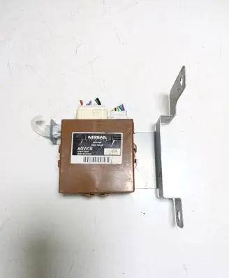 Nissan Leaf I (ZE0) Parking PDC control unit/module 360323NA0B 15181110440